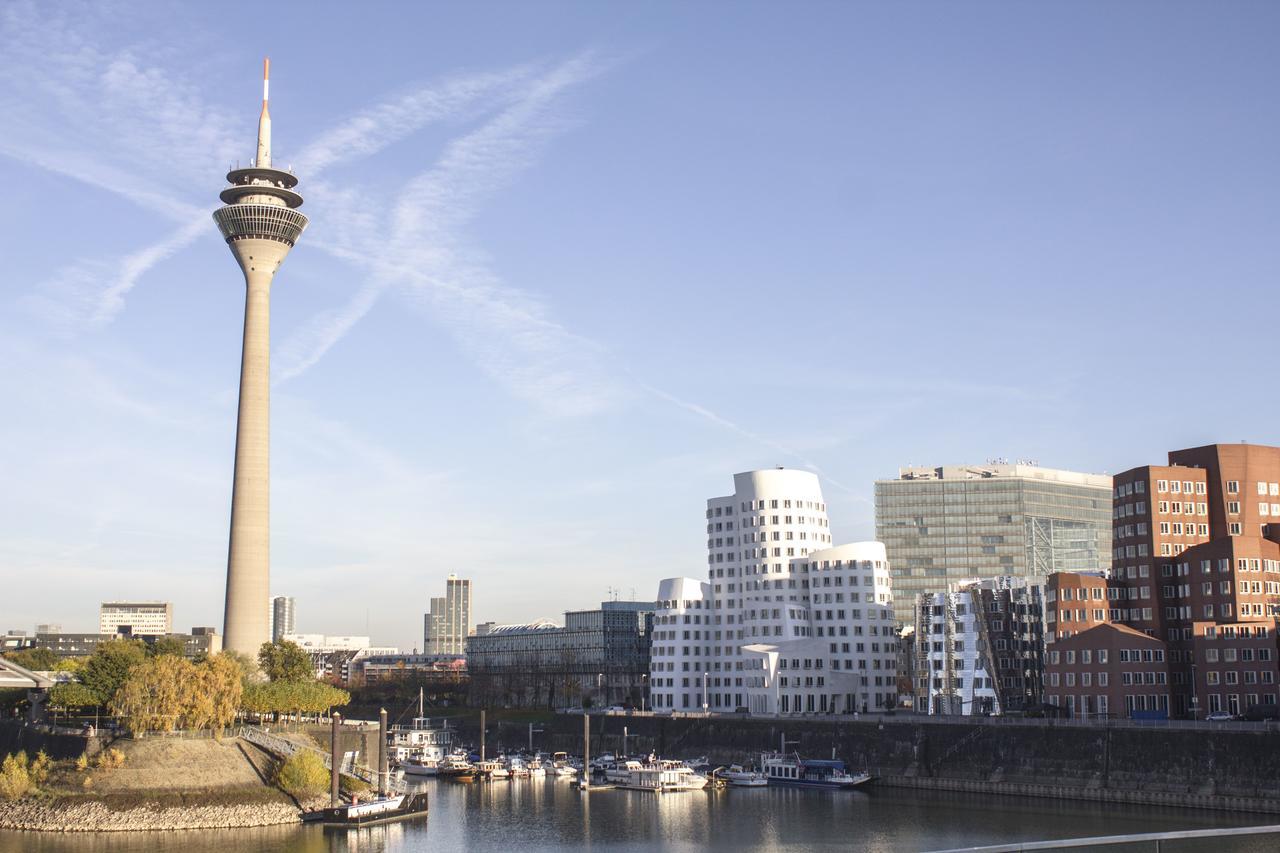 Sleep Inn Duesseldorf Eksteriør bilde